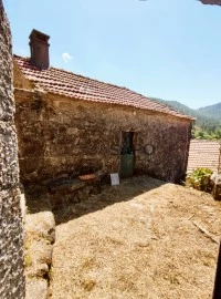 Casa antigua 2 habitaciones