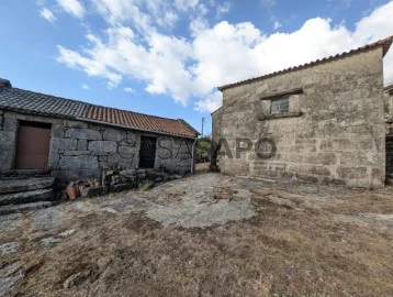 Old House 3 Bedrooms