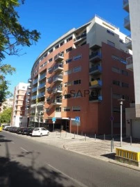 Apartamento T4