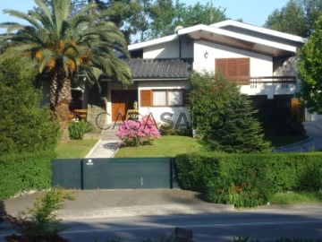 Casa 6 habitaciones