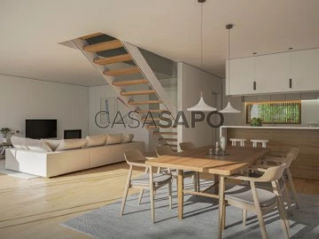 House 3 Bedrooms Triplex