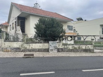 12 Casas para Venda, Moradias Novo, em Rio Maior - CASA SAPO - Portal  Nacional de Imobiliário