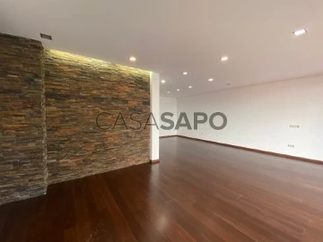 Apartamento T4