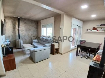 House 3 Bedrooms Duplex