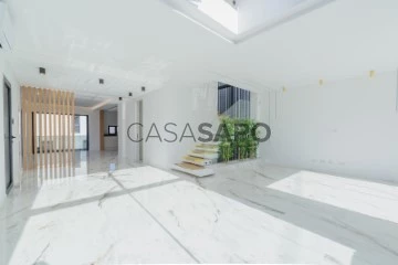 Casa 4 habitaciones, Triplex