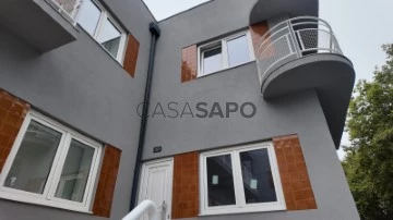 Semi-Detached House 3 Bedrooms Triplex