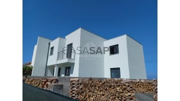 Detached House 3 Bedrooms Triplex