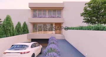 Semi-Detached House 3 Bedrooms Triplex