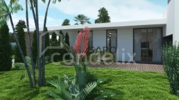 Single Level Home 3 Bedrooms