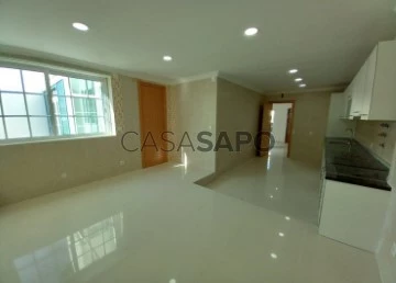 Casa 3 habitaciones + 3 hab. auxiliares