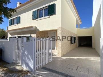 Detached House 5 Bedrooms Duplex