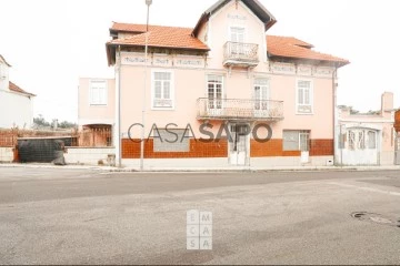 Detached House 4 Bedrooms Triplex