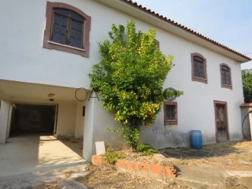 Detached House 4 Bedrooms