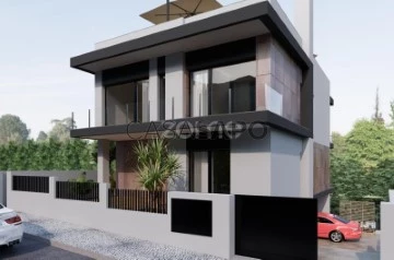 House 3 Bedrooms