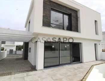 Vivienda pareada 4 habitaciónes, Duplex