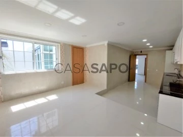 Town House 3 Bedrooms +3