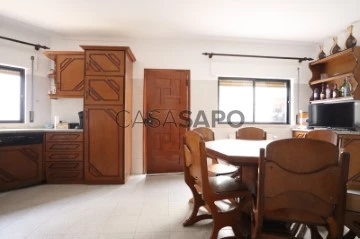 Vivienda pareada 4 habitaciónes, Duplex