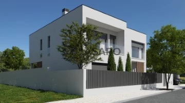 House 4 Bedrooms Duplex