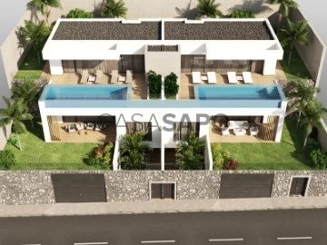 Villa 4 Bedrooms Triplex