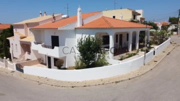 Casa Térrea T2+1 Duplex