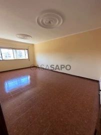 Apartamento 2 habitaciones + 1 hab. auxiliar