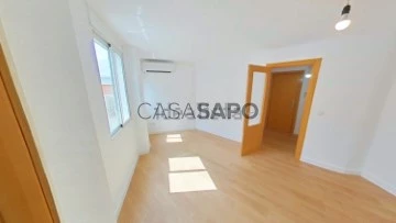 Piso 2 habitaciones + 3 hab. auxiliares