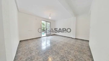 Piso 3 habitaciones + 4 hab. auxiliares