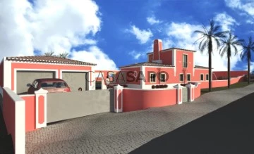 House 4 Bedrooms Duplex