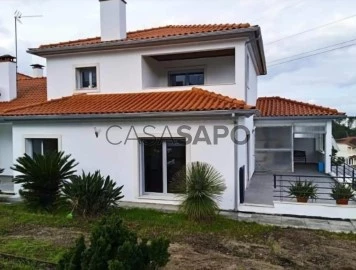 Moradia Geminada T4 Triplex