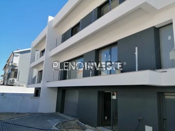 Vivienda pareada 4 habitaciones, Triplex