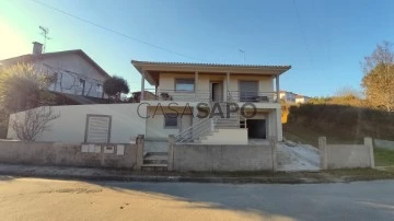 House 3 Bedrooms Duplex