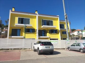 House 3 Bedrooms Triplex