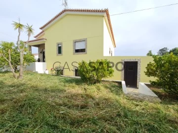 Detached House 4 Bedrooms Triplex