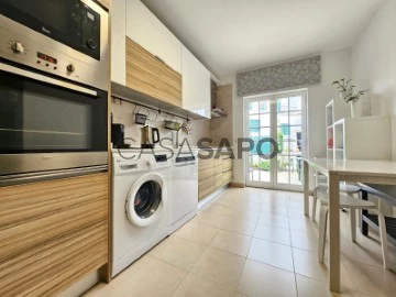 Semi-Detached House 3 Bedrooms +1