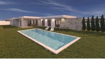 House with land 4 Bedrooms