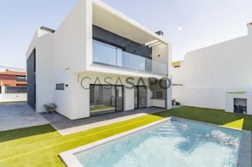 Casa 4 habitaciónes, Duplex