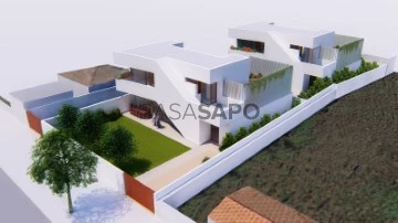 Detached House 4 Bedrooms Duplex