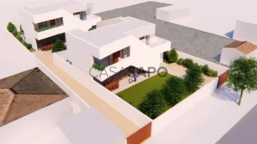 Detached House 4 Bedrooms Duplex