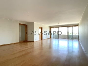 Apartamento T4