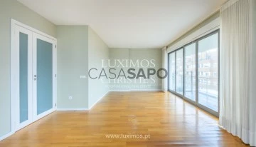 Apartamento T4