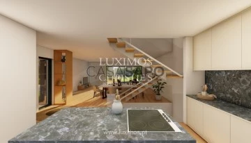 House 4 Bedrooms Triplex