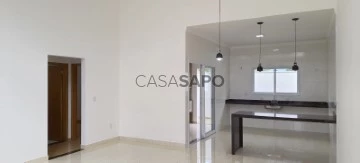 Casa em condomínio T3