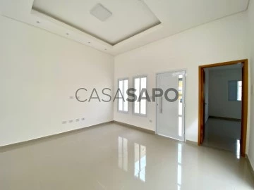 Casa em condomínio T3