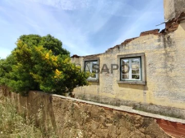 Ruins 2 Bedrooms