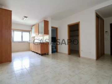 Apartamento 2 habitaciones + 1 hab. auxiliar