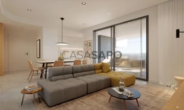 Apartment 2 Bedrooms Triplex