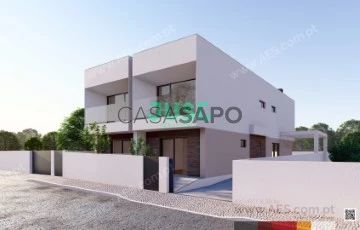 Semi-Detached House 3 Bedrooms Duplex