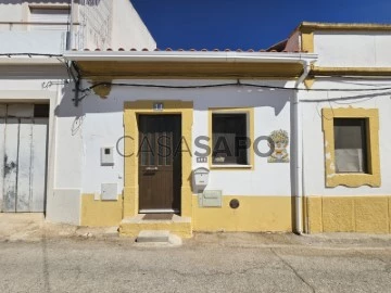 Semi-Detached 2 Bedrooms