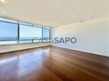 Apartamento 4 Quartos