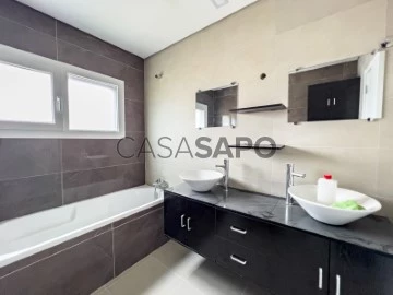 Vivienda compartida 4 habitaciones, Triplex